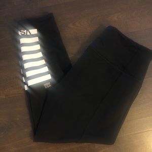 Victoria’s Secret Active Capri